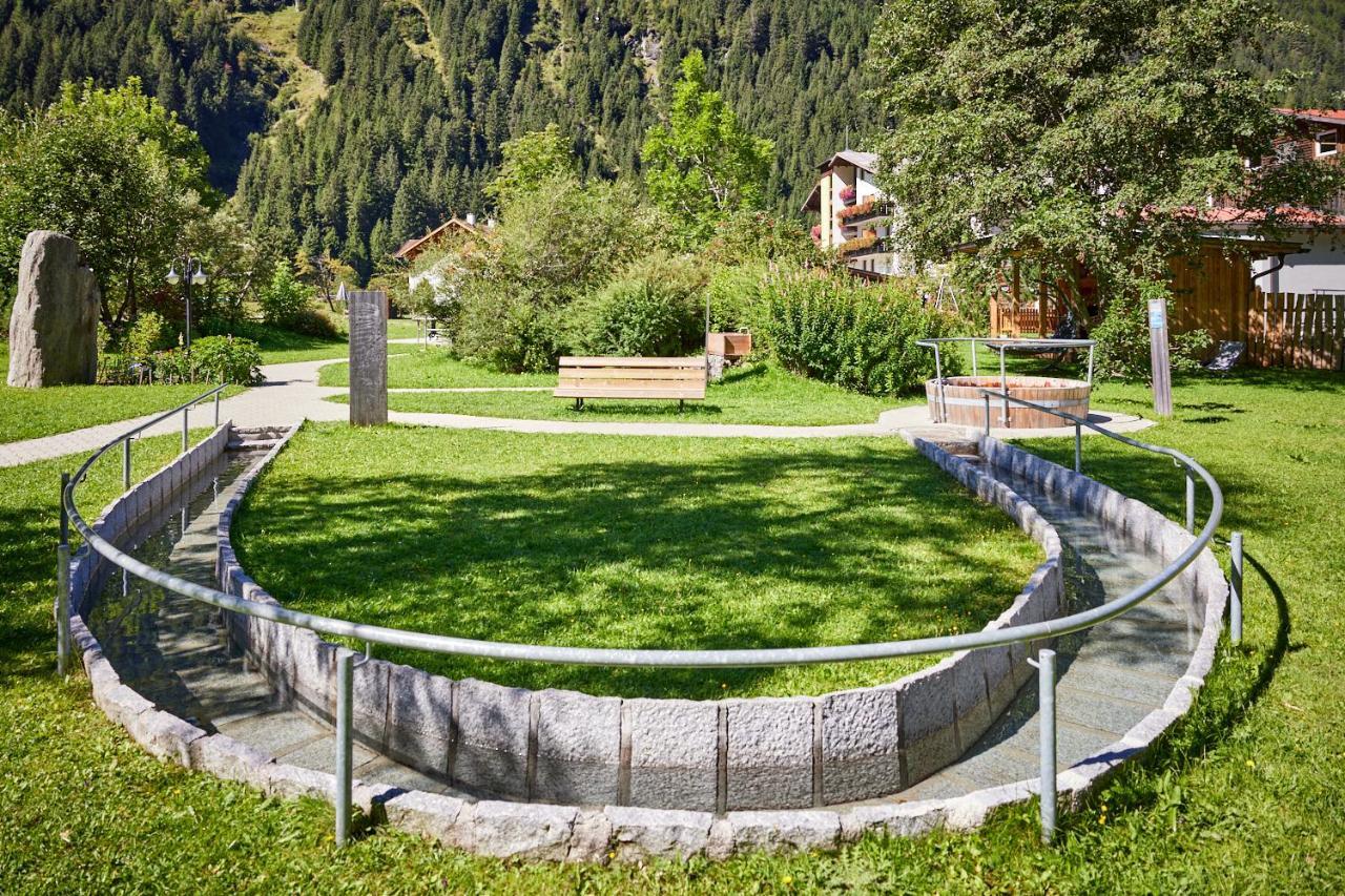 Bio Hotel Stillebach Sankt Leonhard im Pitztal Bagian luar foto